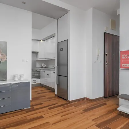 Apartament Grojecka 194 By Nyx