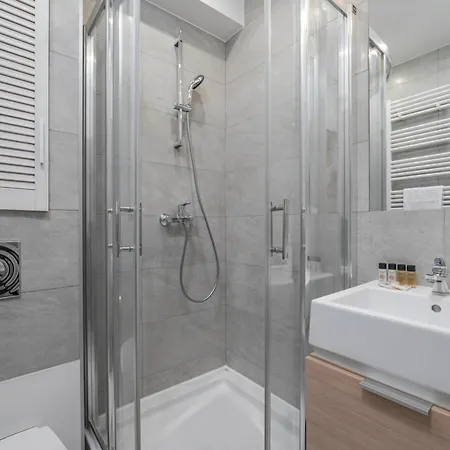 Aleja Wojska Polskiego 58 By Nyx Apartament Warszawa