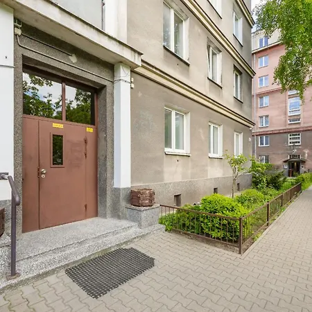 Apartment Beautiful & Modern Near The Center By Renters *