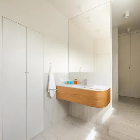 Apartment Krolewska Luxury Warsaw