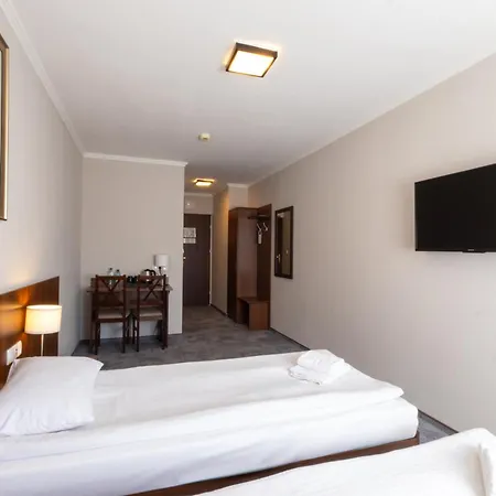 Hit Hotel Warsaw