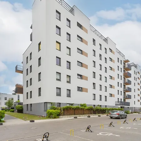 Lägenhet Industrial With Parking Wola By Renters Warszawa