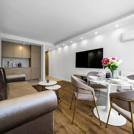 Centrum - Workspace, Balcony - By Rentujemy Apartment *