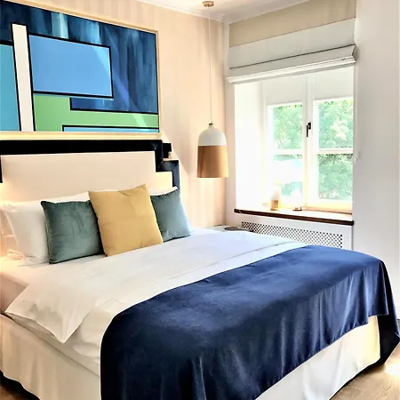 Mondrian Luxury Unesco Old Town Appart hôtel Varsovie
