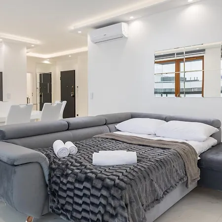 Апартаменты Karolkowa 28a - Luminous With Balcony By Renters Prestige