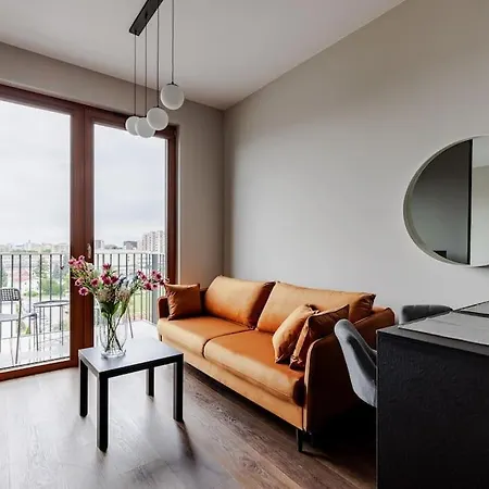 Business With 1 Bedroom By Ecru Wwa81 Апартаменты