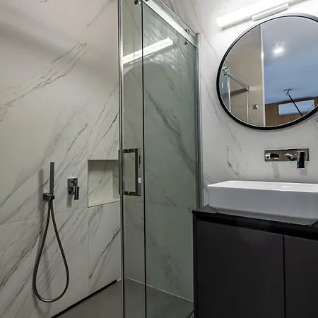 Apartment Mennica Deluxe *