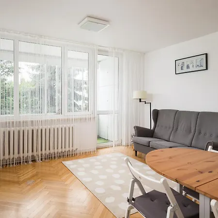 Embassy Avenue At Royal Park Apartament