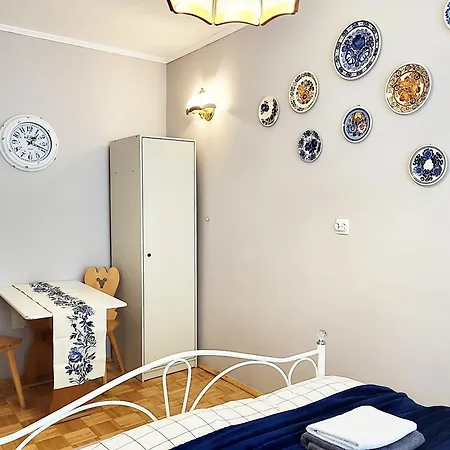 Panzió Husarska 60