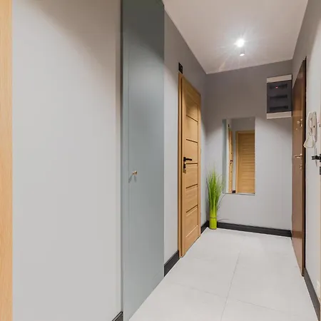 Superapart Przerwana 13 Ministudio *