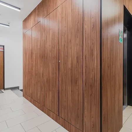 Superapart Przerwana 13 Ministudio Varšava