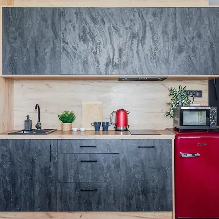 Superapart Przerwana 13 Ministudio *