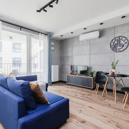 Superapart Przerwana 13 Ministudio * Varšava
