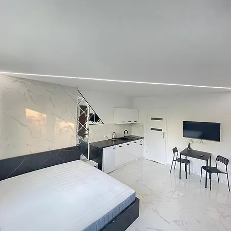 Yourapart Karmelicka Z Jacuzzi Warszawa
