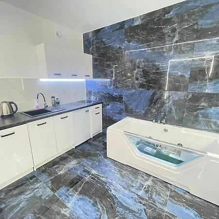 Apartament Yourapart Karmelicka Z Jacuzzi *