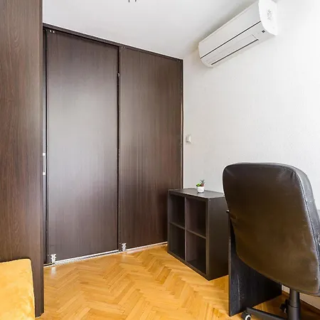 Apartament Leszczynska Warszawa