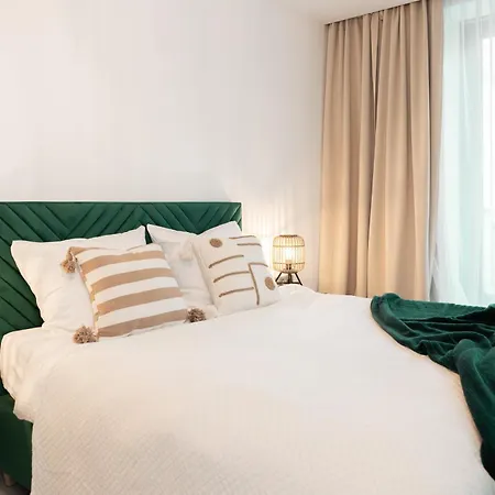 Plater Premium Apartment Warsaw