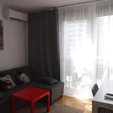 Rondo Onz Apartment *