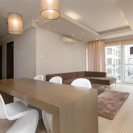Apartament Quest On Grzybowska Warszawa