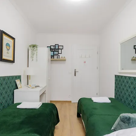 Unitapartament Short Rent In By Metro Station Rondo Onz With 3bedrooms 22 Apartment