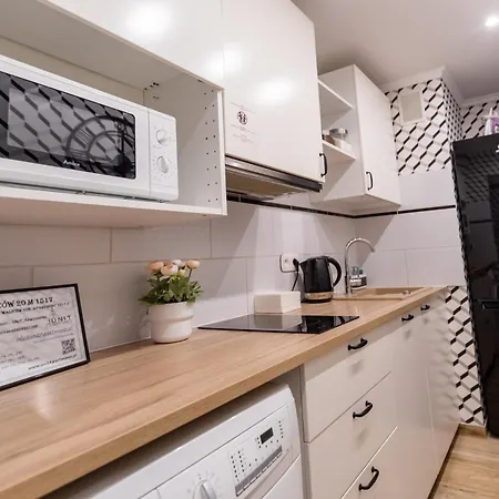 Apartment Unitapartament Short Rent In By Metro Station Rondo Onz With 3bedrooms 22