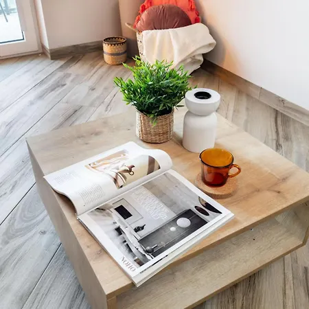 Apartament Superapart Wiktoryn 6 *