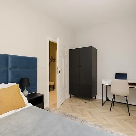 Holzera Prestige Apartment Warsaw
