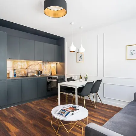 Apartment Elegant Next To The Metro Station By Rent Like Warsaw