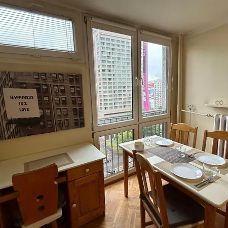 Eleven Onz Apartment