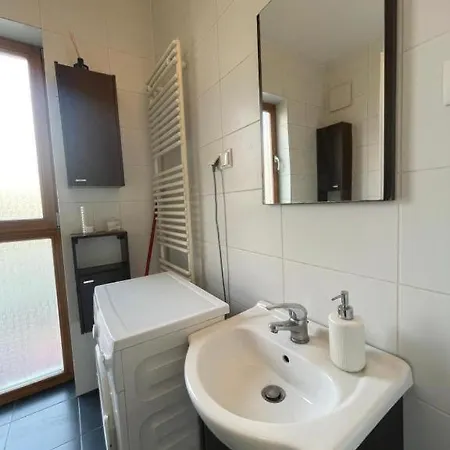 Apartament Airport Cybernetyki 3c