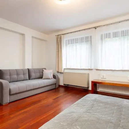 Royal Retreat Luxury Lazienki Park Apartment