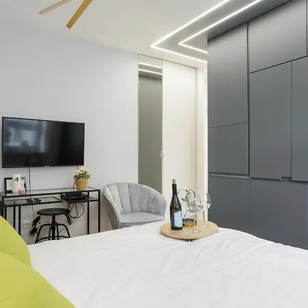 Apartament Lumina Modern Rondo Onz