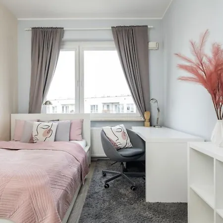 Superb Mokotow Klobucka Apartment *