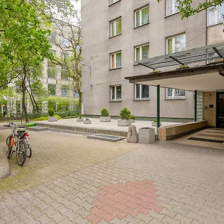 Apartament Bright With Air Conditioning Near Ogrod Saski By Renters *