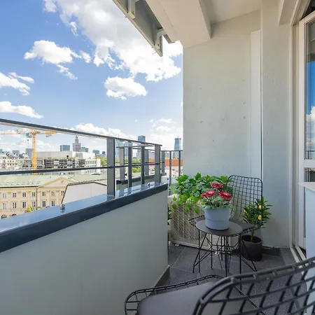 Bright With Air Conditioning Near Ogrod Saski By Renters * Warszawa