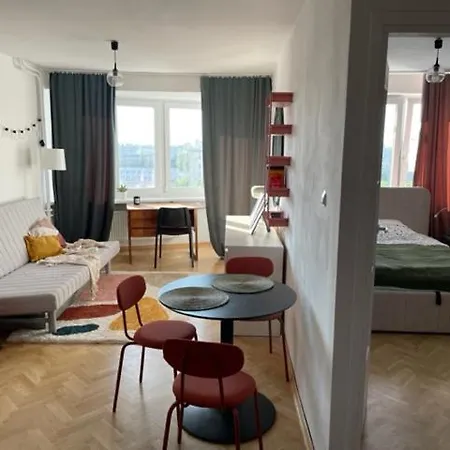 Apartment Apartment On The 8Th Floor Near Old Town And National Stadium *