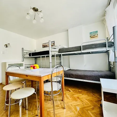 Apartment In The Heart Of City Center