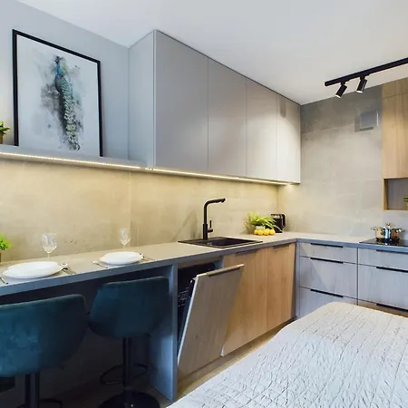 Apartment Beautiful For Two People By Renters
