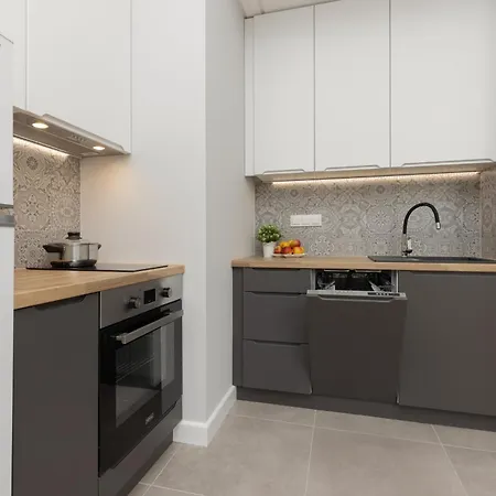 Aparthotel Wola Business Kasprzaka By Renters Warsaw