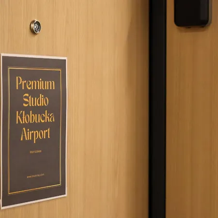 Apartment Premium Klobucka Airport