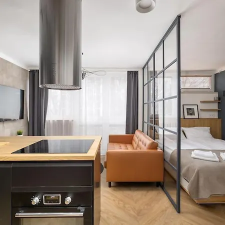 Apartment City Center Modern By Ecru Wwa63 *