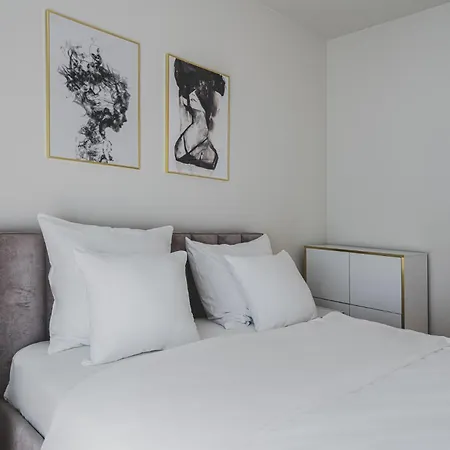 Platinum Towers J&k Apartment Warschau