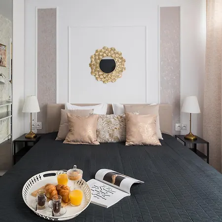 So Chic! 2-Bedroom Urban Suite 900M To Central Station Metro Rondo Onz Warsaw