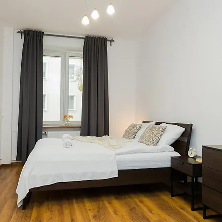 Shortstaypoland Sandomierska B157 Apartment *