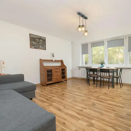 Merliniego Trendy With Desk By Renters * Warsaw