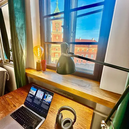 Old Town View Wifi 300 Mb/s Huge Screen Netflix Appletv Amazontv *