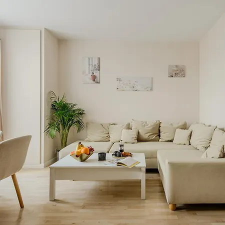 Lumina With 2 Terraces And Parking Apartment Warsaw
