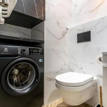 Urban Chic - Mennica - One Bedroom -citycenter&306 *