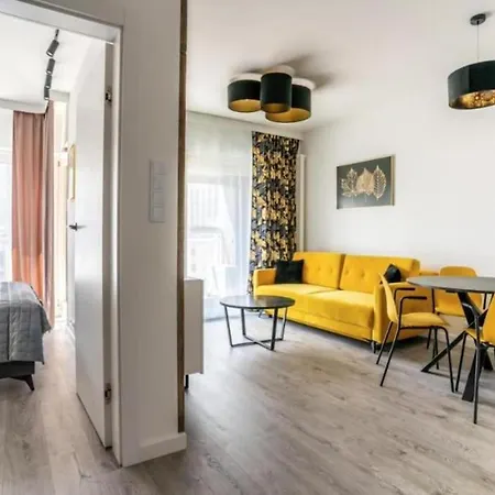 Urban Chic - Mennica - One Bedroom -citycenter&306 Apartment