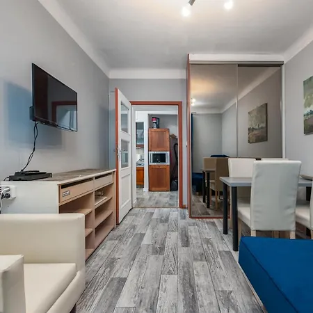 Apartment Elektoralna 19 By Homeprime